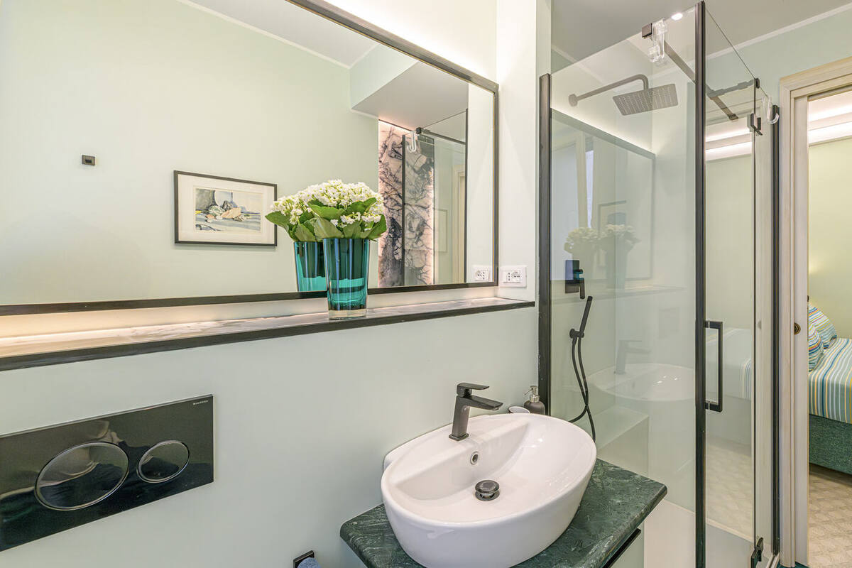 Il bagno in suite, dettaglio