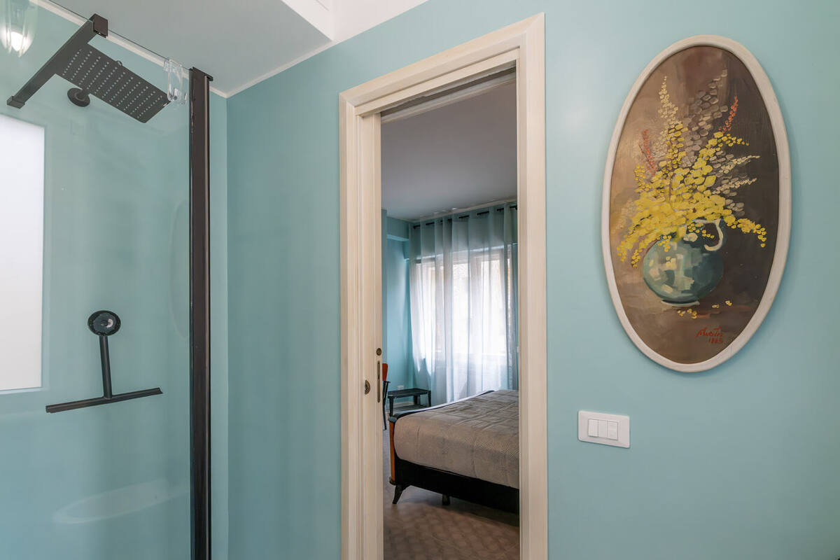 Il bagno in suite, seconda veduta
